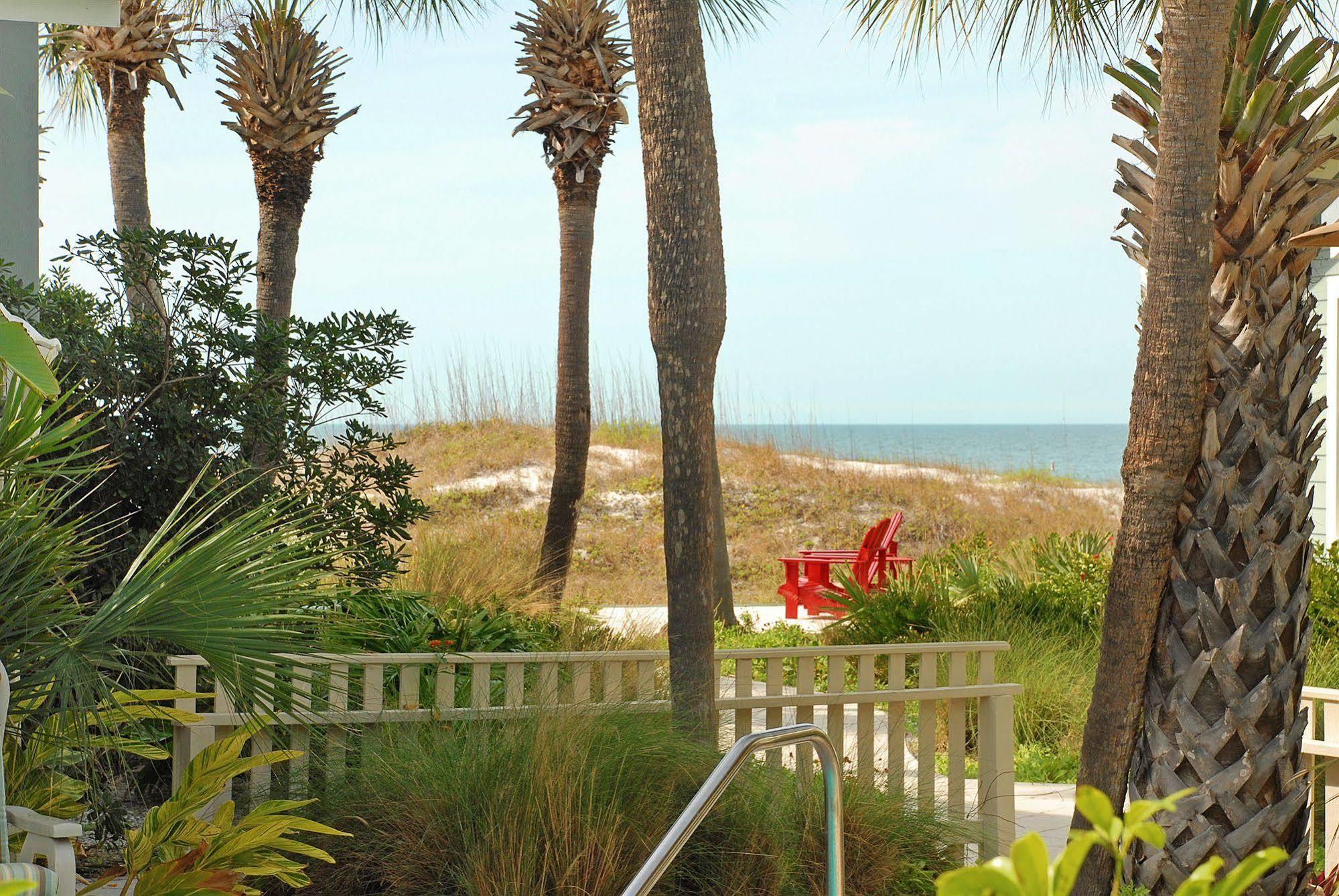 Sarah'S Seaside Hotel Indian Rocks Beach Exterior photo